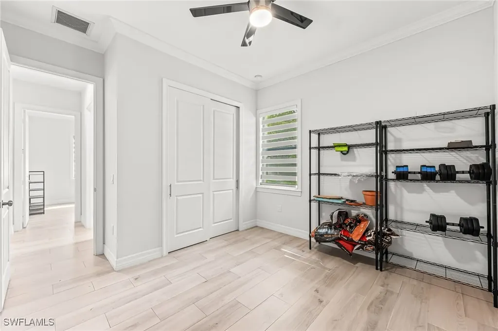110 6th Street NE Naples FL 34120