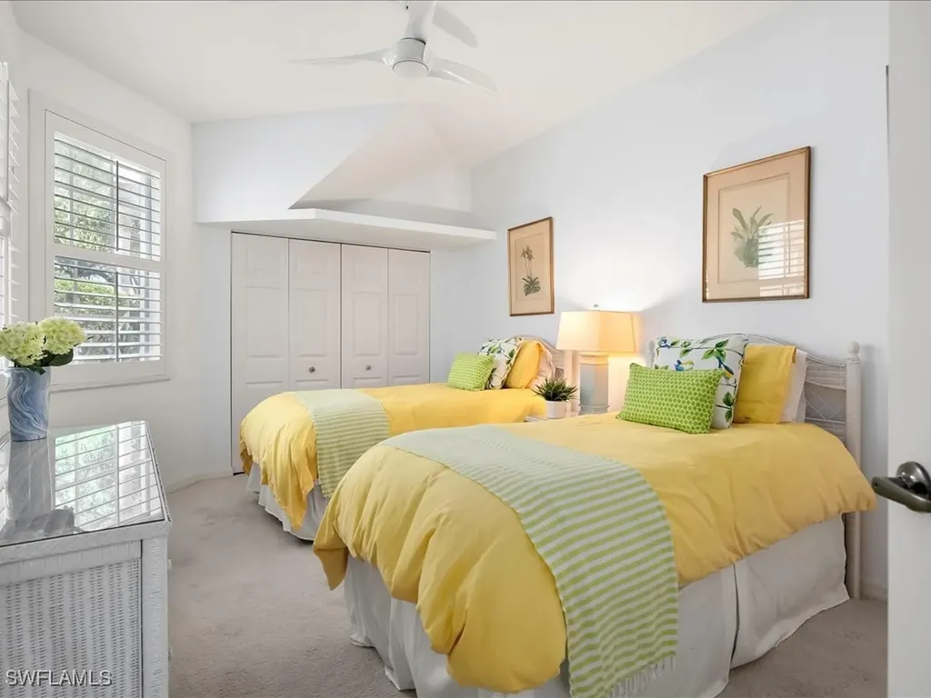 200 L Ambiance Circle Naples FL 34108