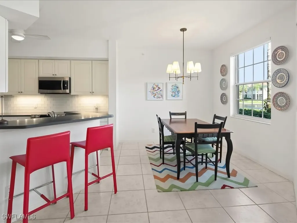 200 L Ambiance Circle Naples FL 34108