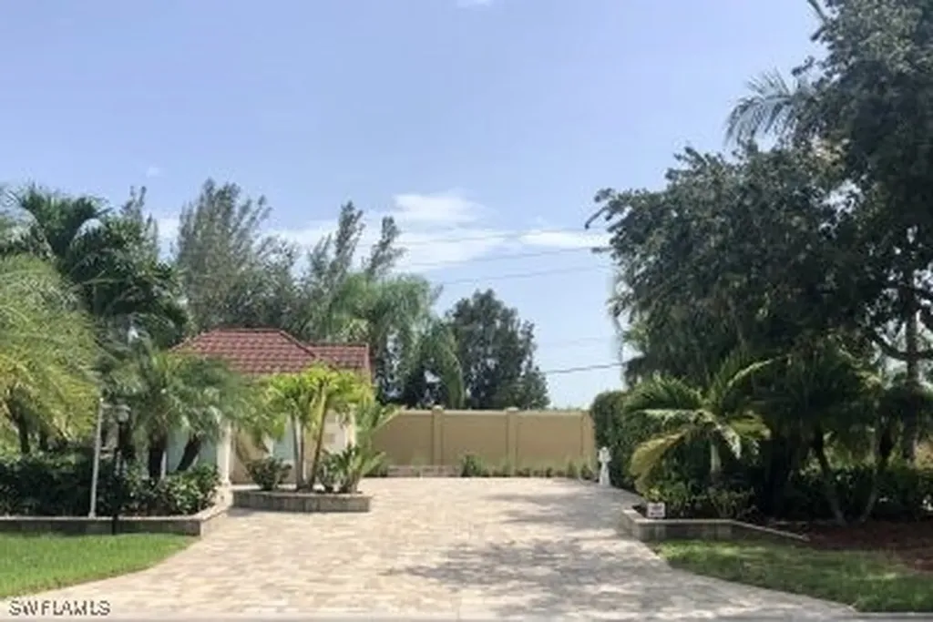4580 Southern Breeze Drive Naples FL 34114