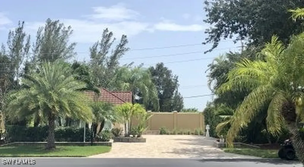 4580 Southern Breeze Drive Naples FL 34114