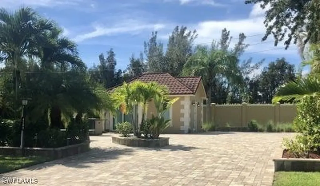 4580 Southern Breeze Drive Naples FL 34114