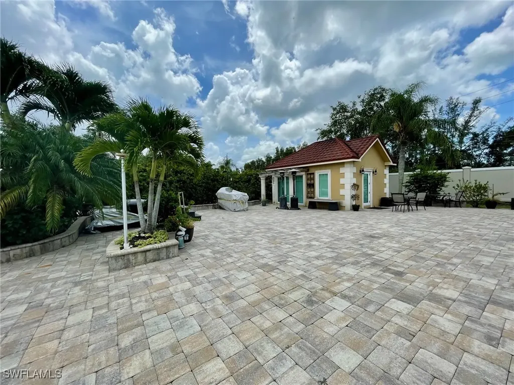 4580 Southern Breeze Drive Naples FL 34114