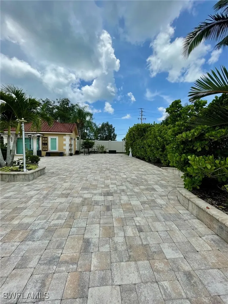 4580 Southern Breeze Drive Naples FL 34114