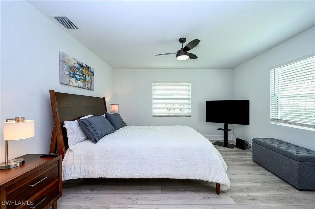 540 102nd Avenue N Naples FL 34108