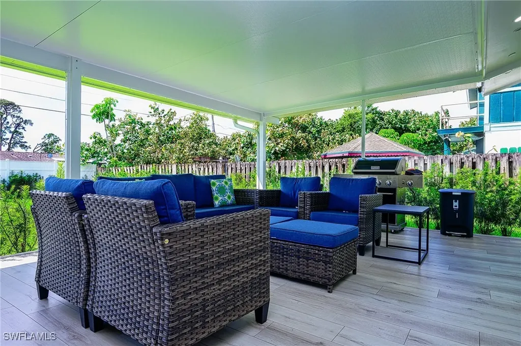 540 102nd Avenue N Naples FL 34108