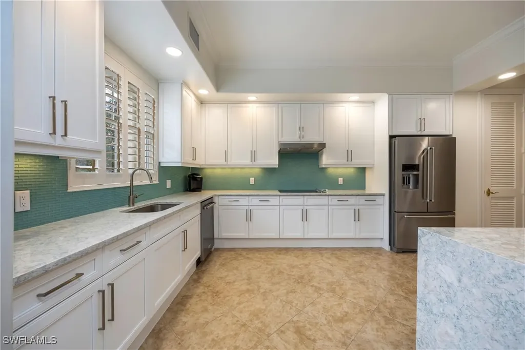 545 Avellino Isle Circle Naples FL 34119