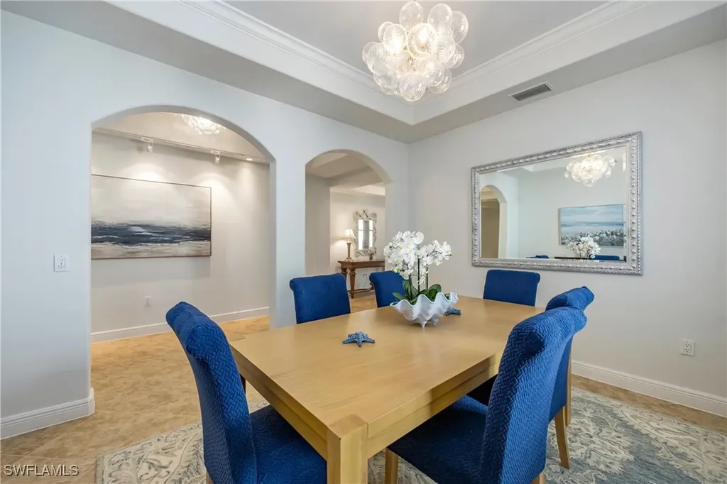 545 Avellino Isle Circle Naples FL 34119