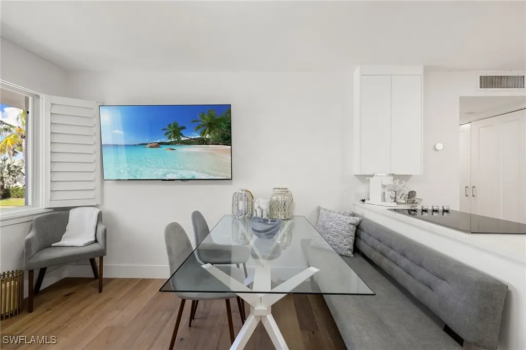 175 Fifth Avenue S Naples FL 34102