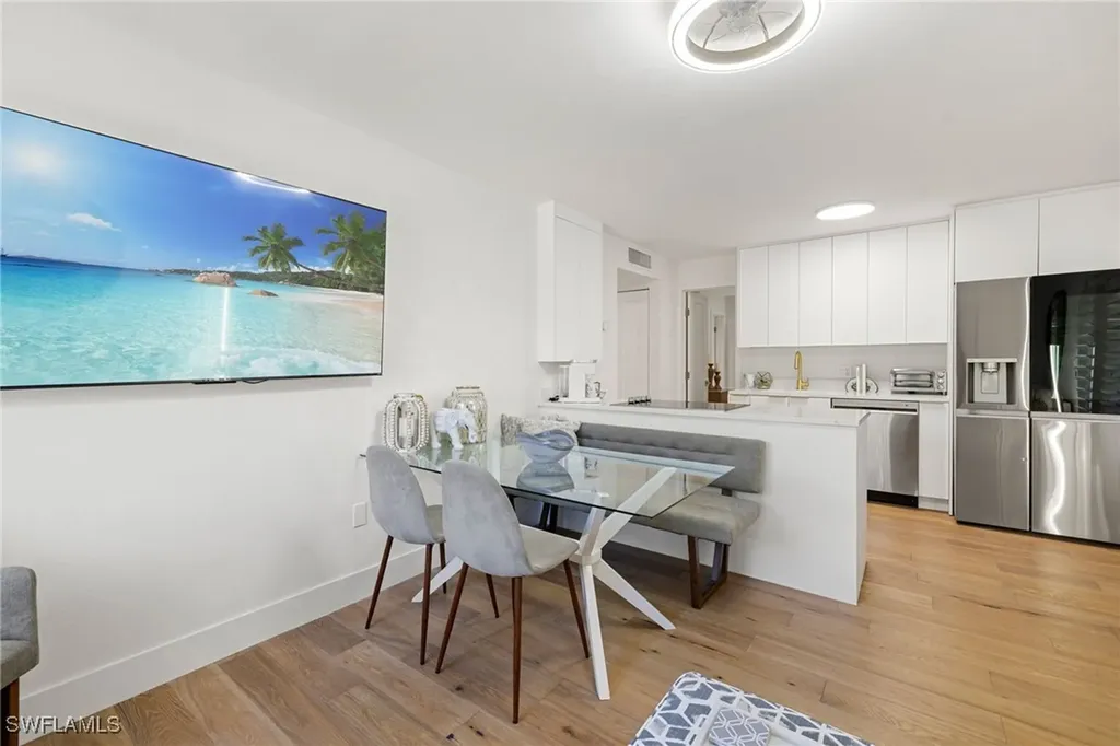 175 Fifth Avenue S Naples FL 34102