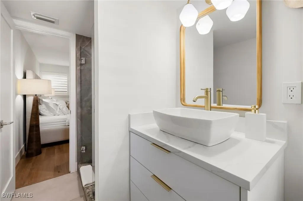 175 Fifth Avenue S Naples FL 34102