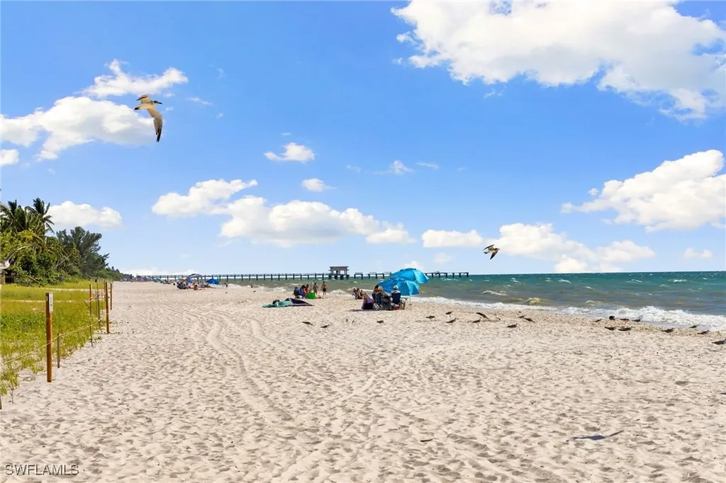 175 Fifth Avenue S Naples FL 34102