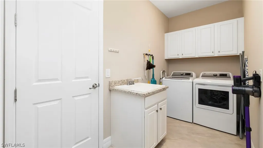 28107 Foxrock Court Bonita Springs FL 34135