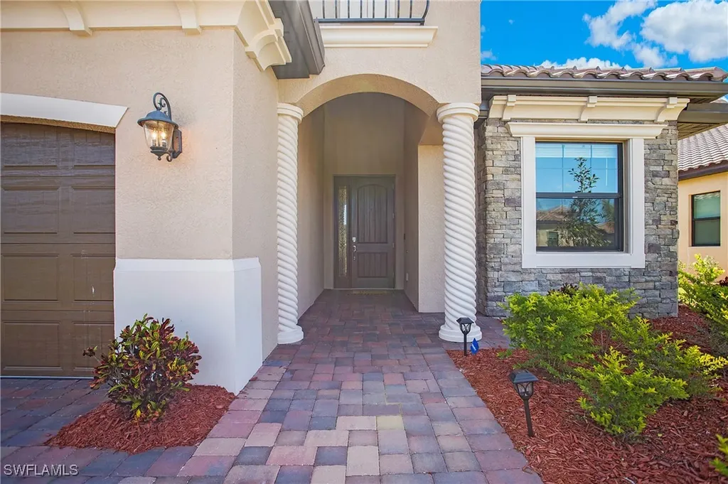 28107 Foxrock Court Bonita Springs FL 34135