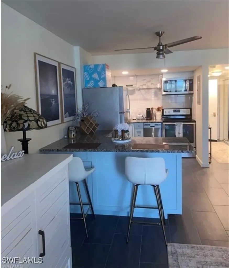 3 Bluebill Avenue Naples FL 34108