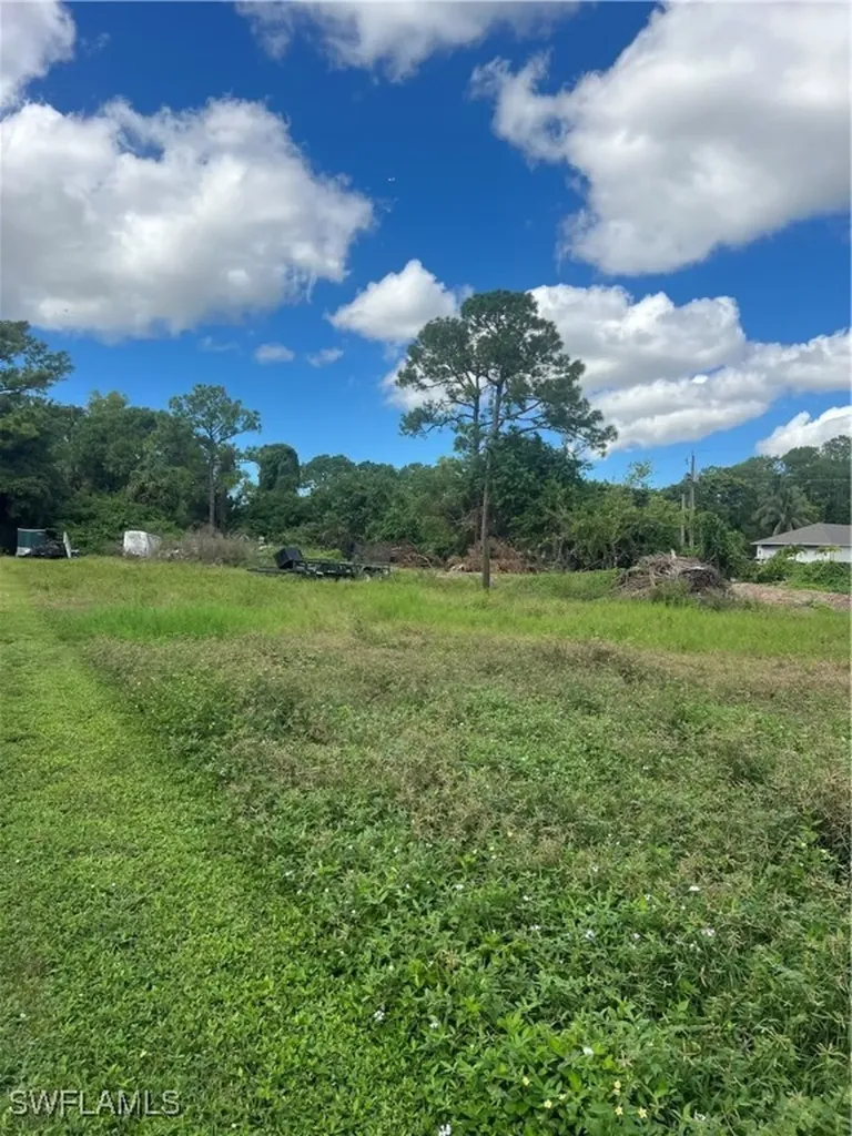 63RD Street SW Naples FL 34105