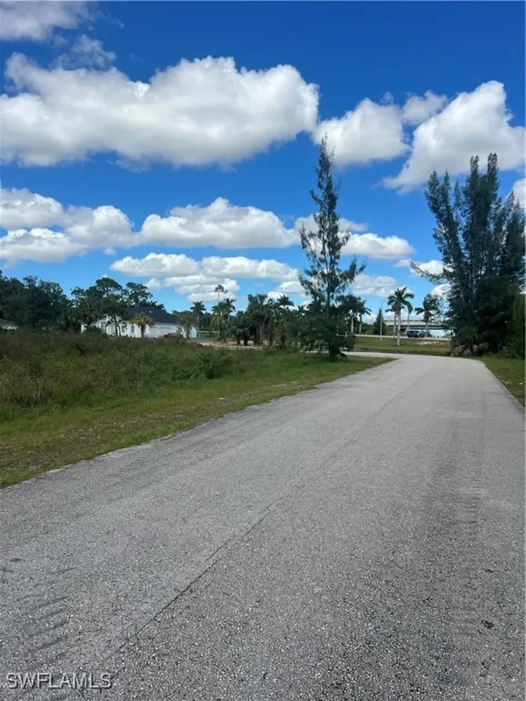 63RD Street SW Naples FL 34105