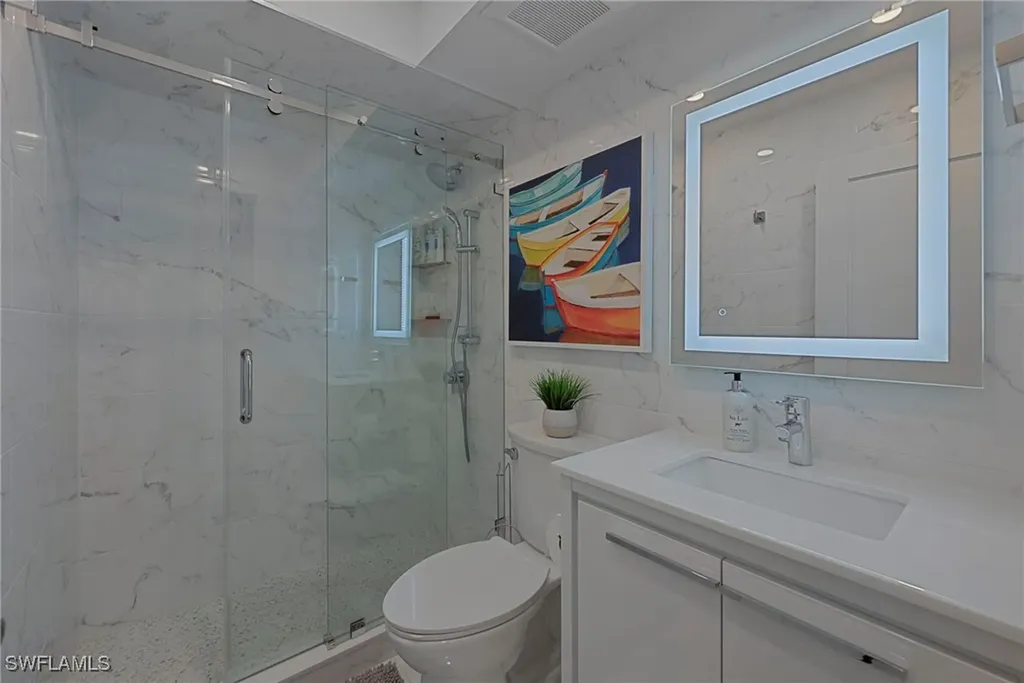 670 Broad Avenue S Naples FL 34102