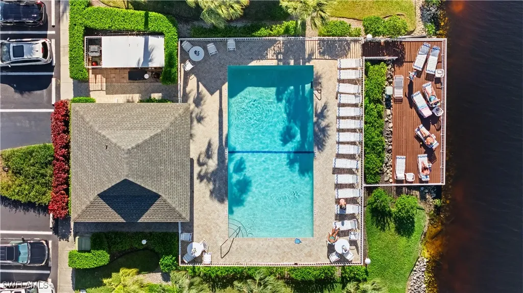 1335 Mainsail Drive Naples FL 34114