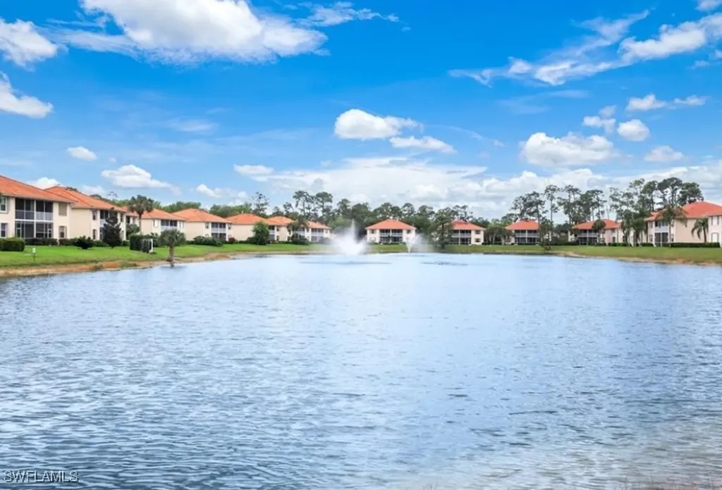 280 Robin Hood Circle Naples FL 34104
