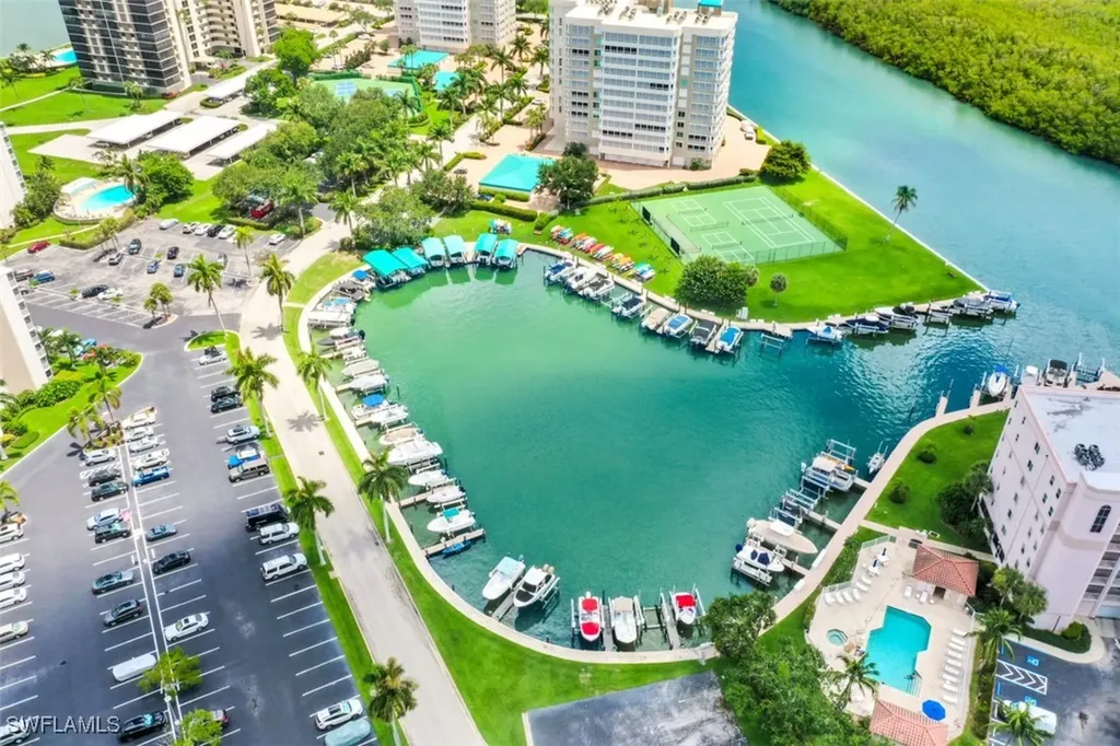 5 Bluebill Avenue Naples FL 34108