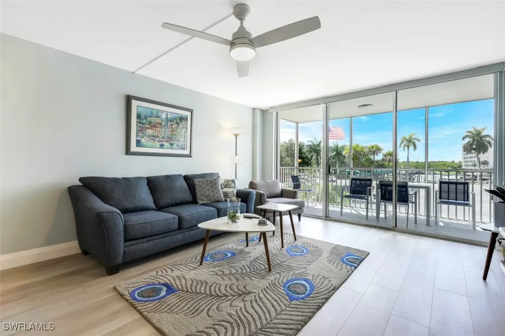 5 Bluebill Avenue Naples FL 34108