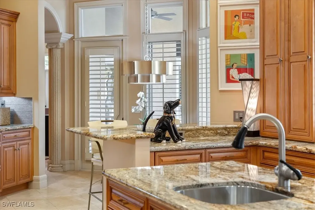 550 21st Avenue S Naples FL 34102