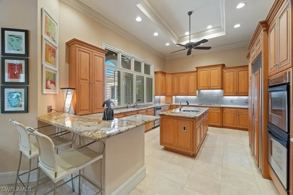550 21st Avenue S Naples FL 34102