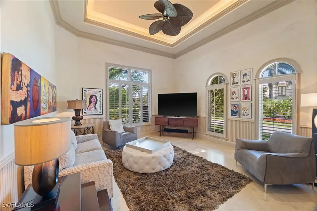 550 21st Avenue S Naples FL 34102