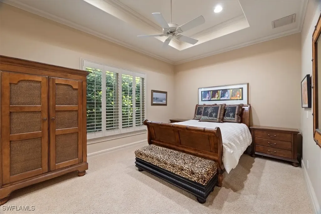 550 21st Avenue S Naples FL 34102