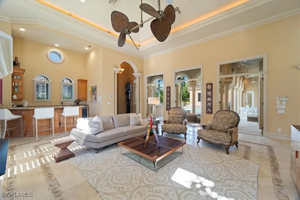 550 21st Avenue S Naples FL 34102