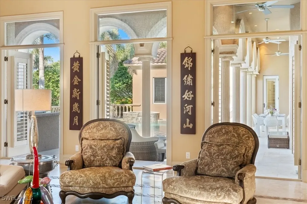 550 21st Avenue S Naples FL 34102