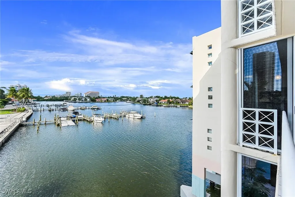 4560 Gulf Shore Boulevard N Naples FL 34103