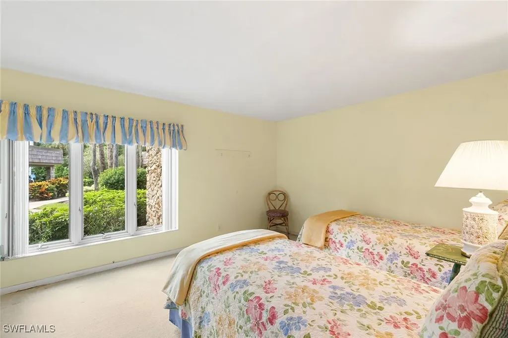 105 Clubhouse Lane Naples FL 34105