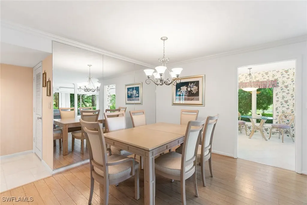 105 Clubhouse Lane Naples FL 34105