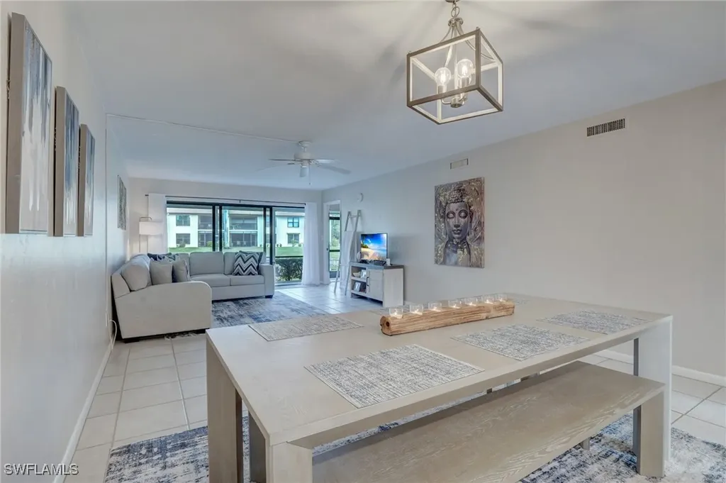 4610 Chantelle Drive Naples FL 34112