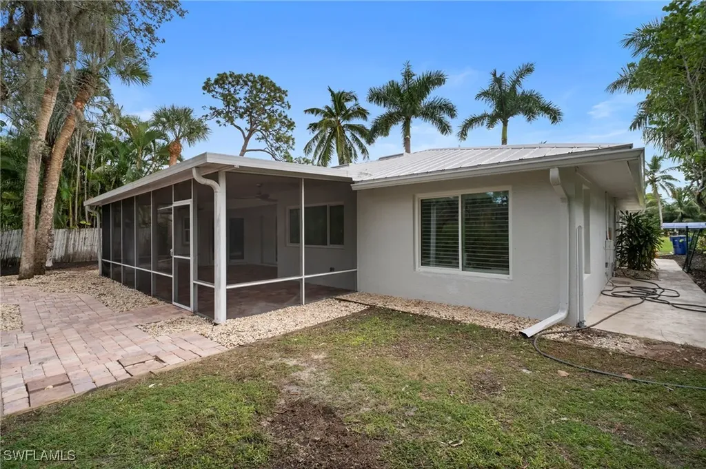 9964 Puopolo Lane Bonita Springs FL 34135