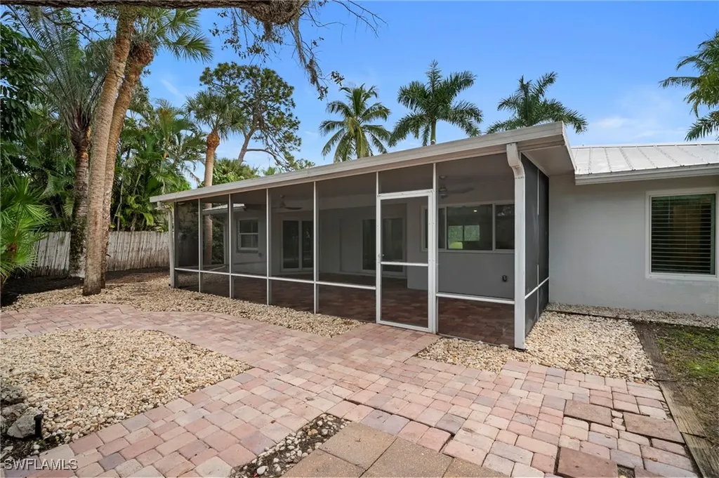 9964 Puopolo Lane Bonita Springs FL 34135