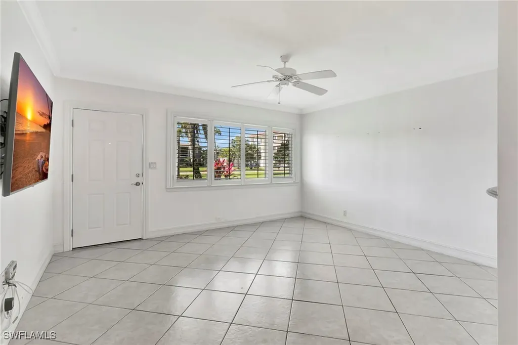 421 12th Avenue S Naples FL 34102