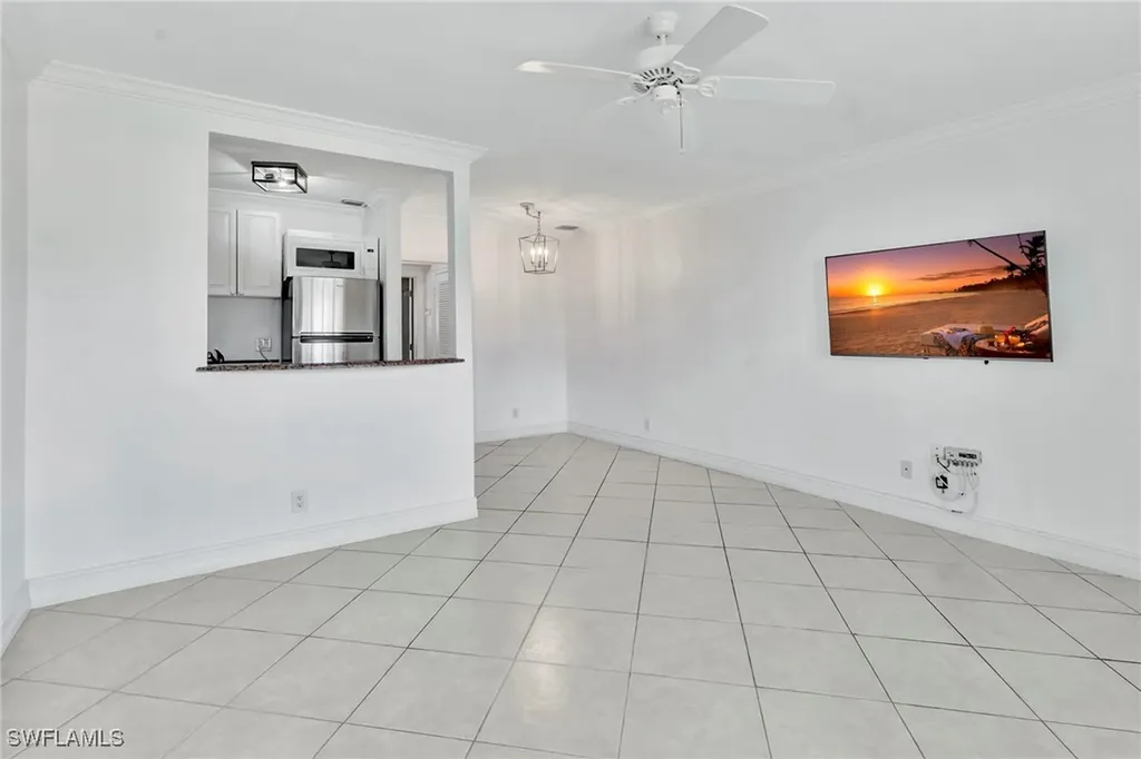 421 12th Avenue S Naples FL 34102