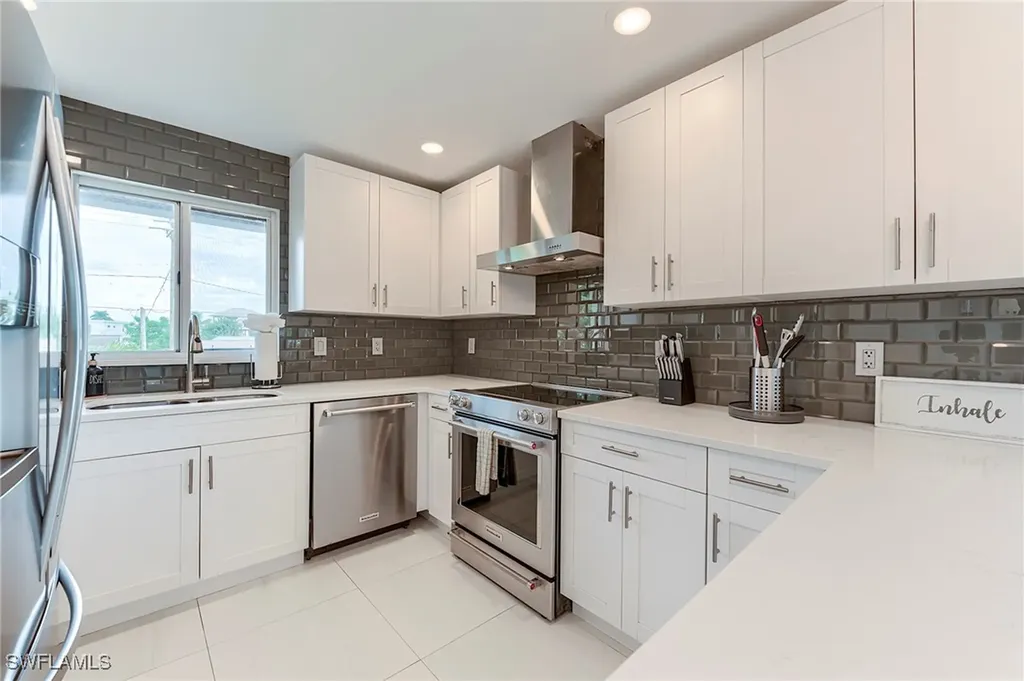 145 Capri Boulevard Naples FL 34113