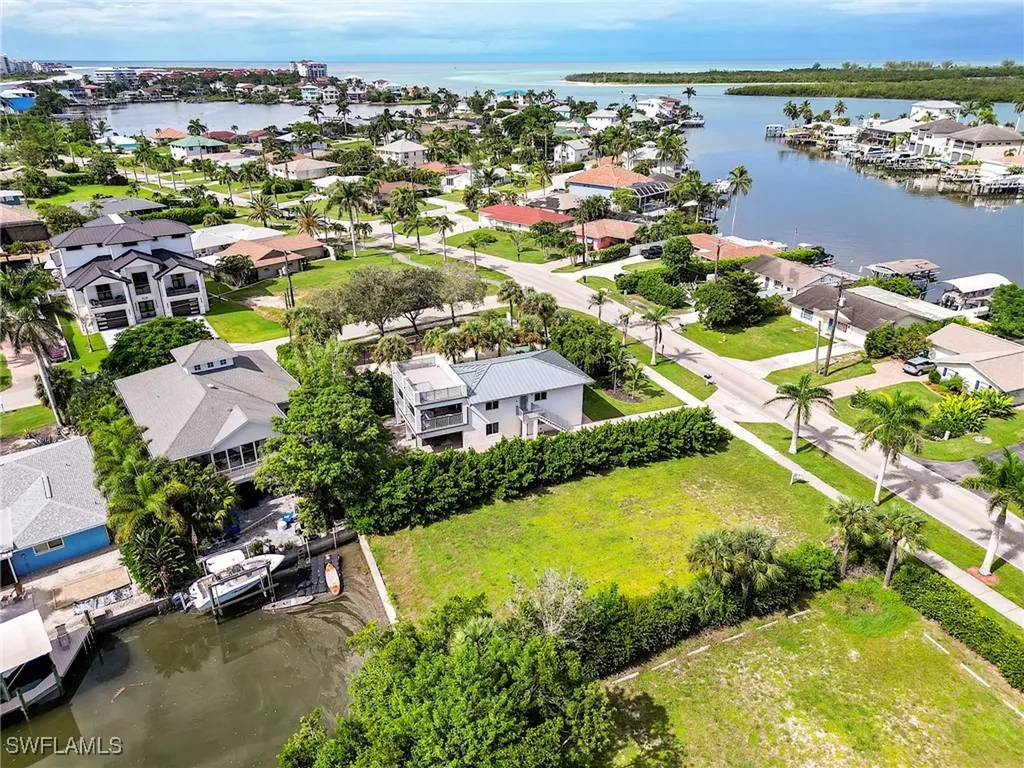 145 Capri Boulevard Naples FL 34113