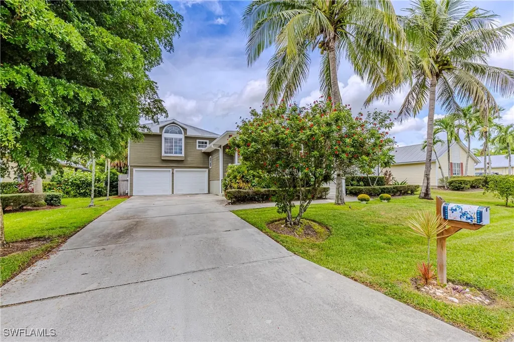 27240 River Royale Court Bonita Springs FL 34135