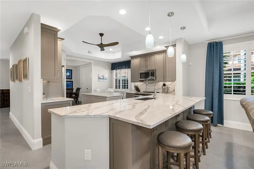 6433 Legacy Circle Naples FL 34113