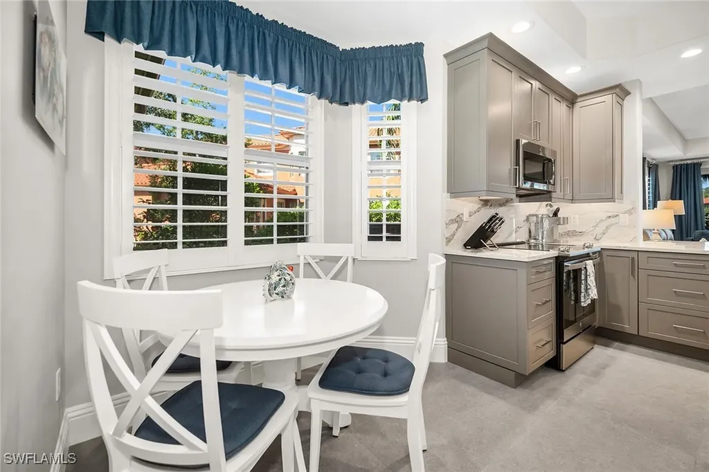 6433 Legacy Circle Naples FL 34113