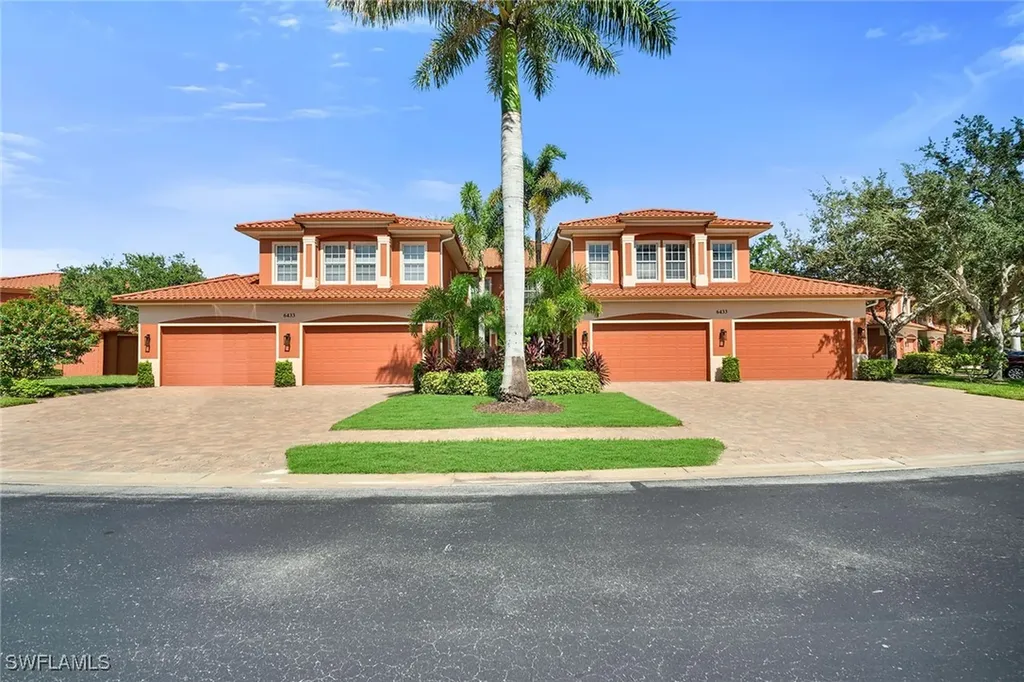 6433 Legacy Circle Naples FL 34113