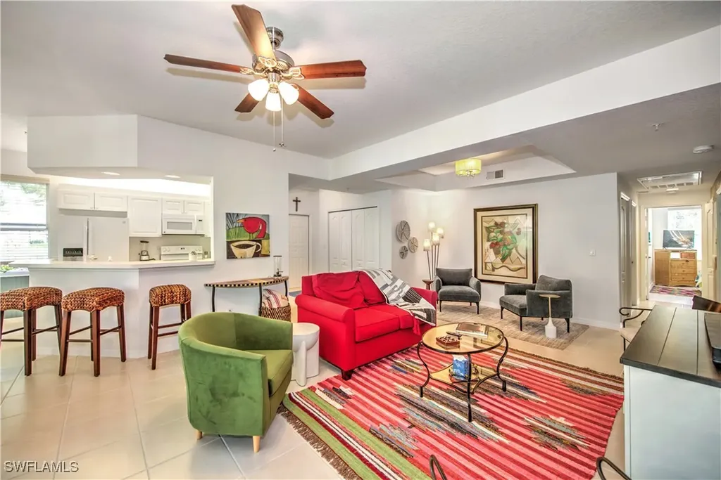 343 Dover Place Naples FL 34104