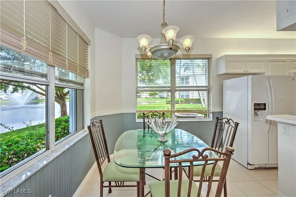 343 Dover Place Naples FL 34104