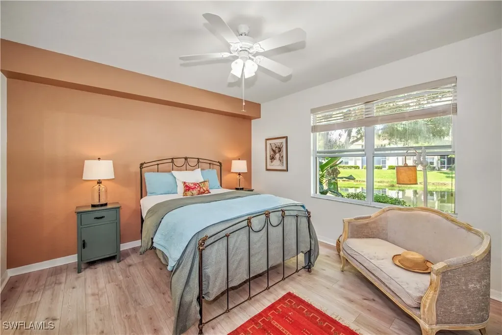 343 Dover Place Naples FL 34104