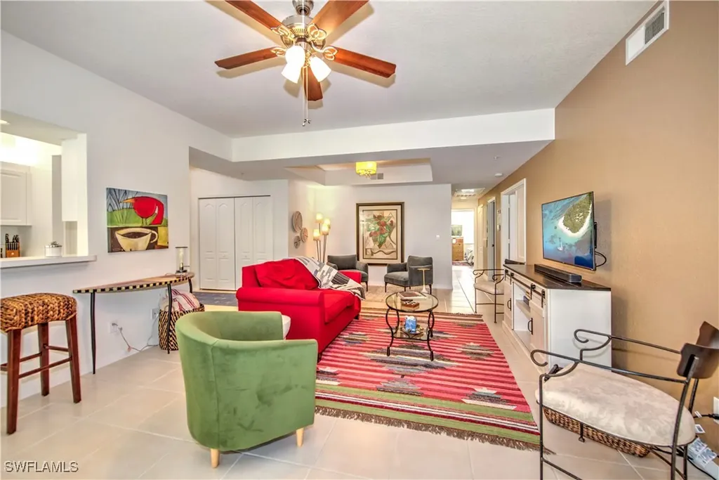 343 Dover Place Naples FL 34104